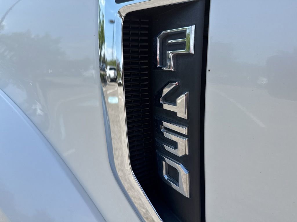 Used 2017 Ford F450 Platinum w/ Platinum Ultimate Package image 3