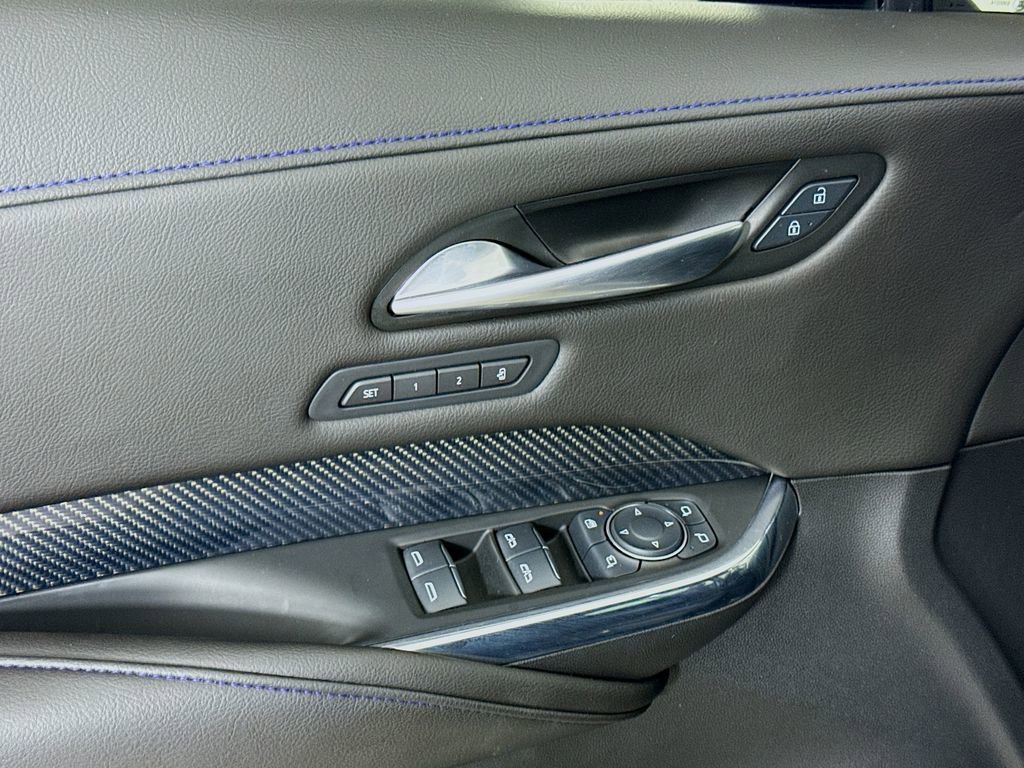 Used 2024 Cadillac XT4 Sport w/ Technology Package image 19