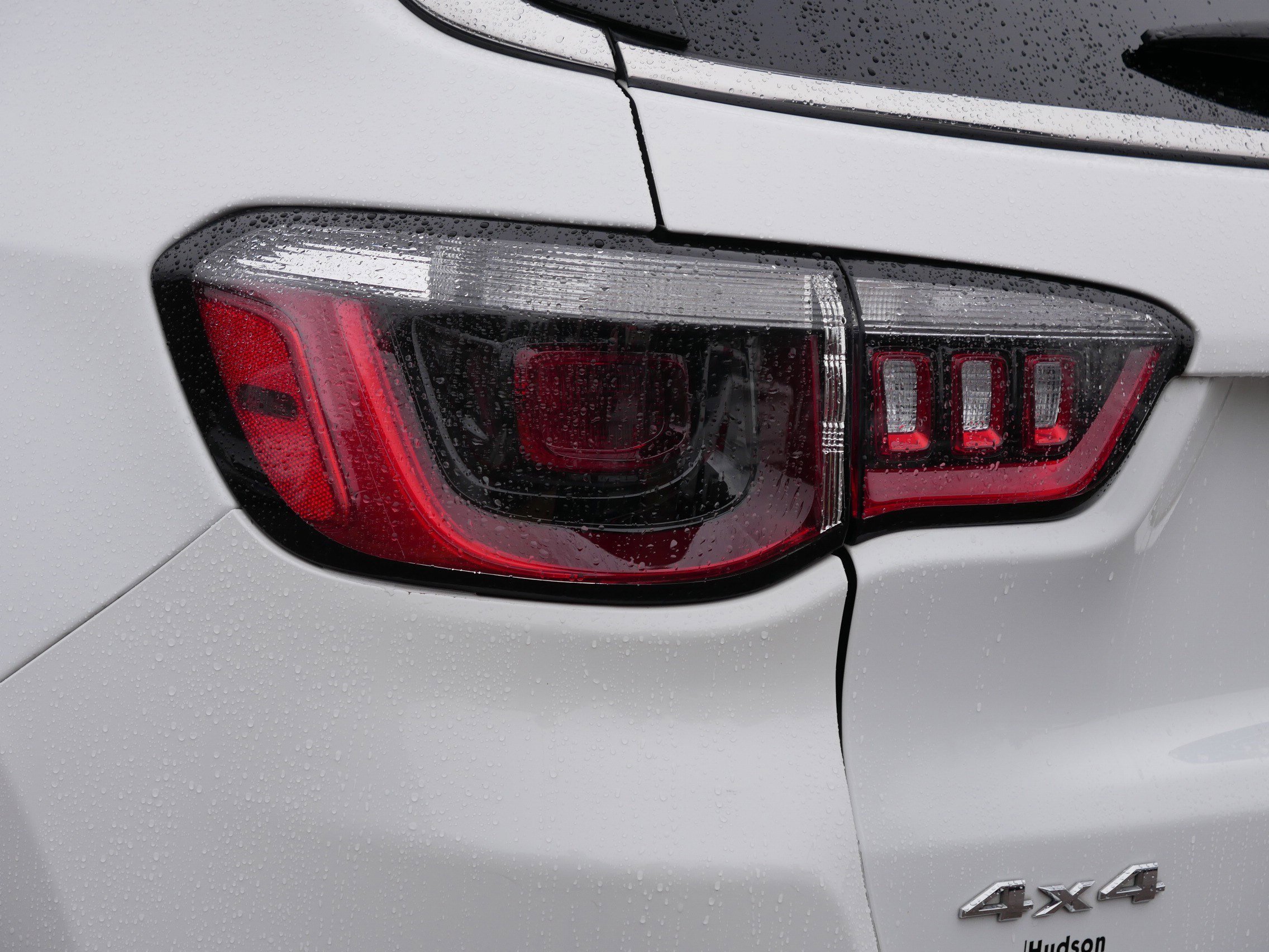 Certified 2024 Jeep Compass Latitude image 17