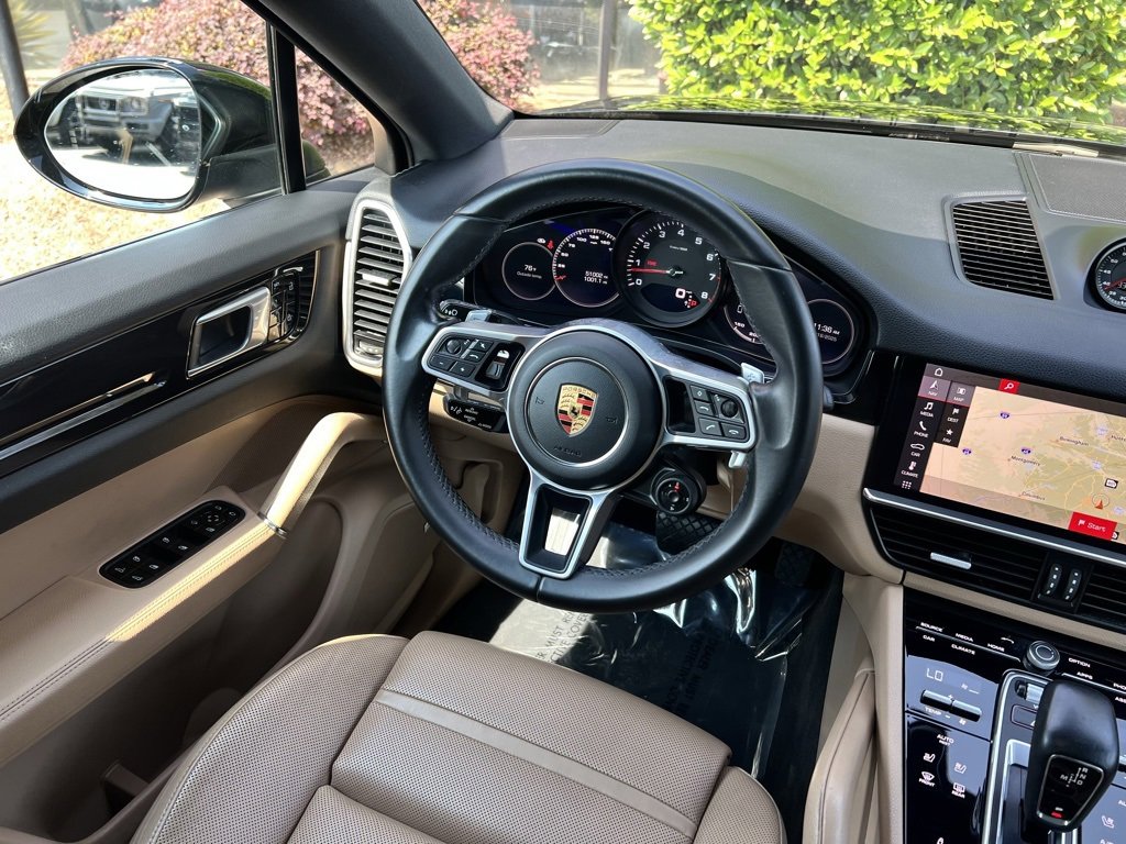Used 2021 Porsche Cayenne Coupe image 35