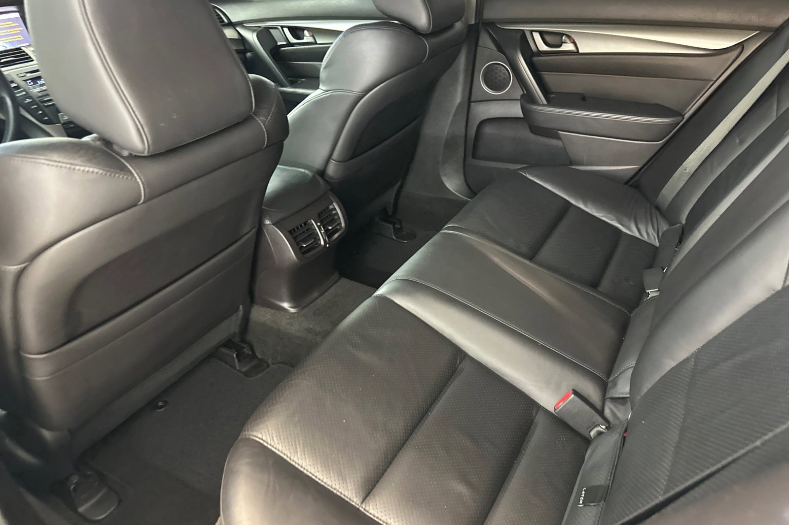 Used 2009 Acura TL w/ Technology Package FWD image 25