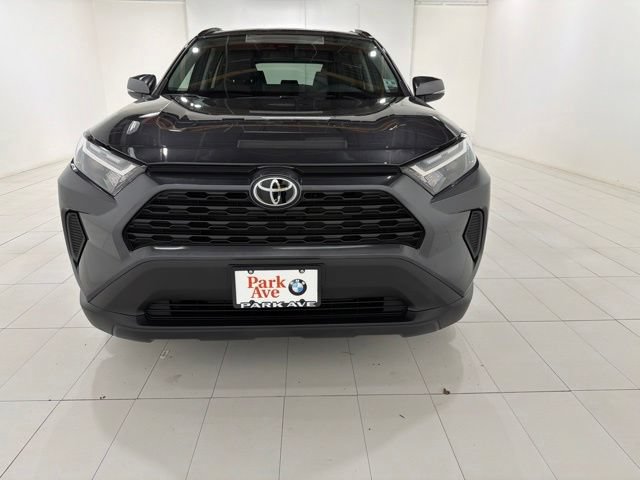 Used 2025 Toyota RAV4 XLE w/ Convenience Package AWD/4WD image 8