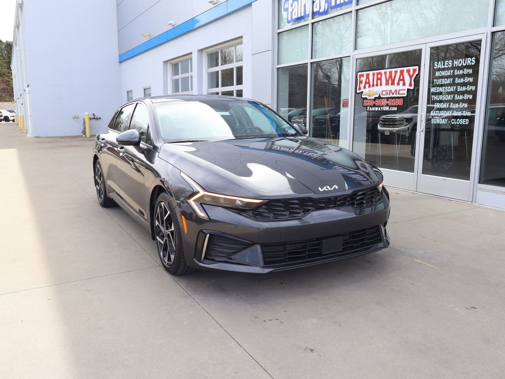 Used 2025 Kia K5 EX image 2