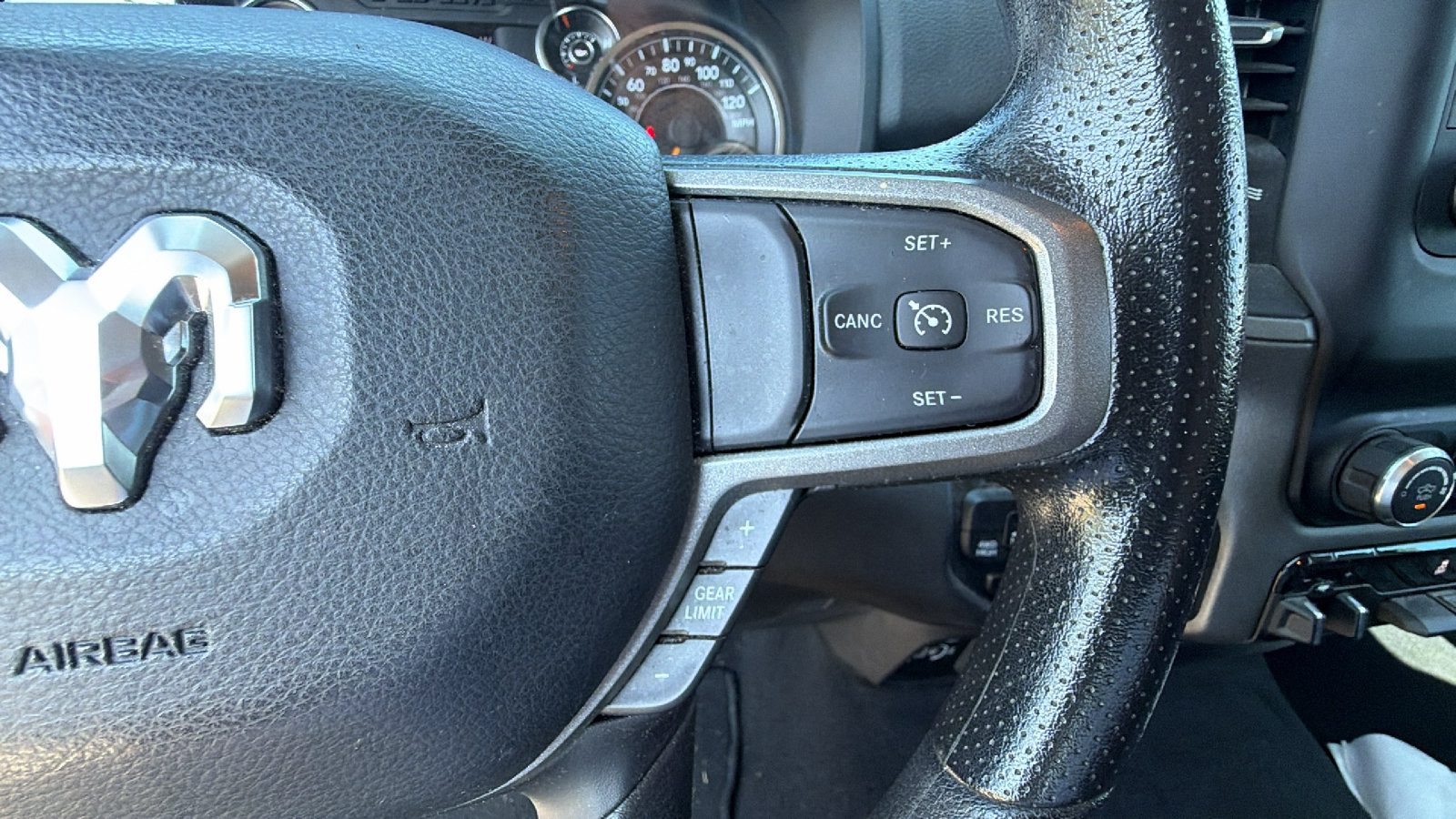 Used 2019 RAM 1500 Tradesman AWD/4WD image 27