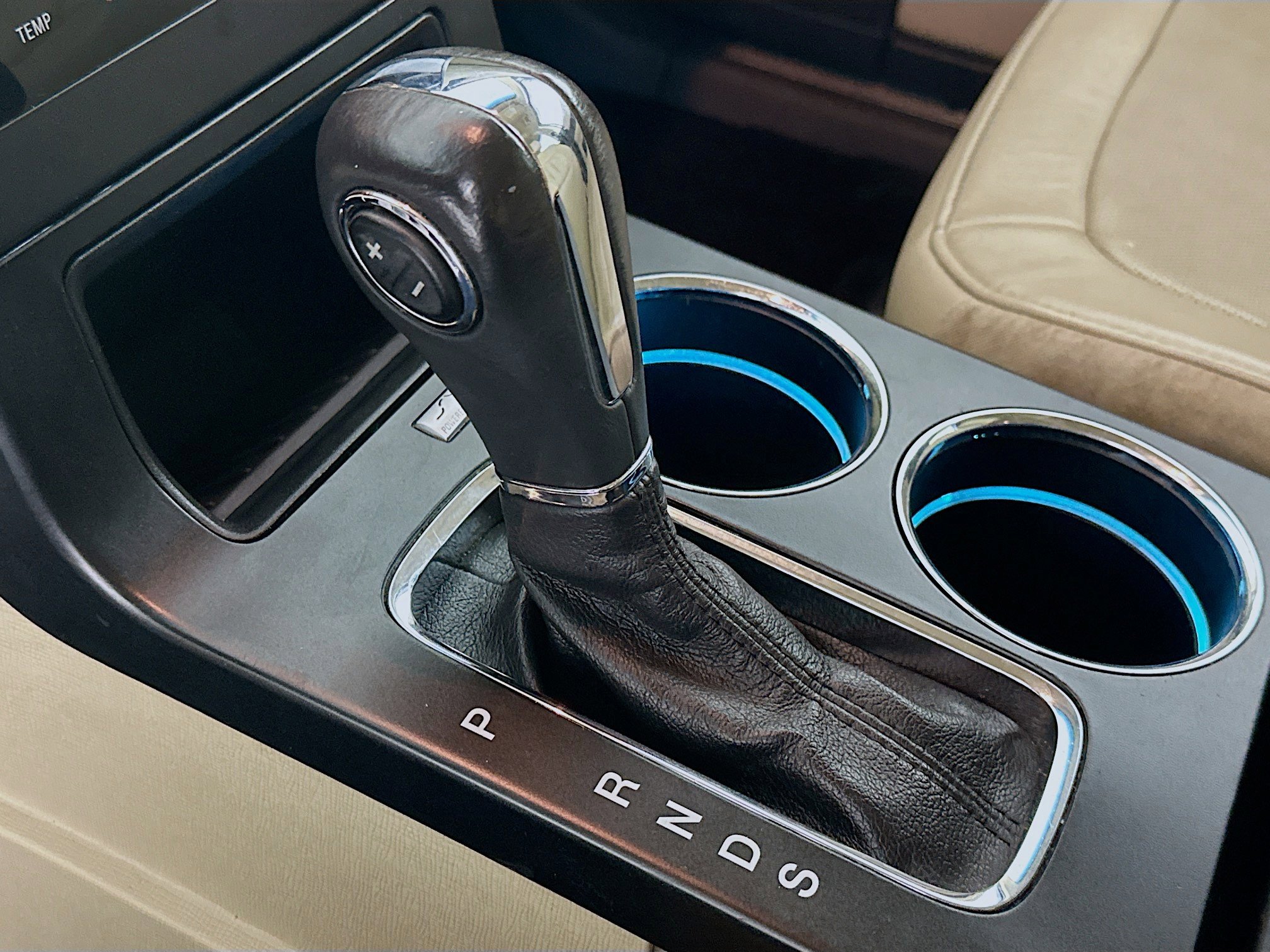 Used 2014 Ford Flex Limited w/ Class III Trailer Tow Package image 25