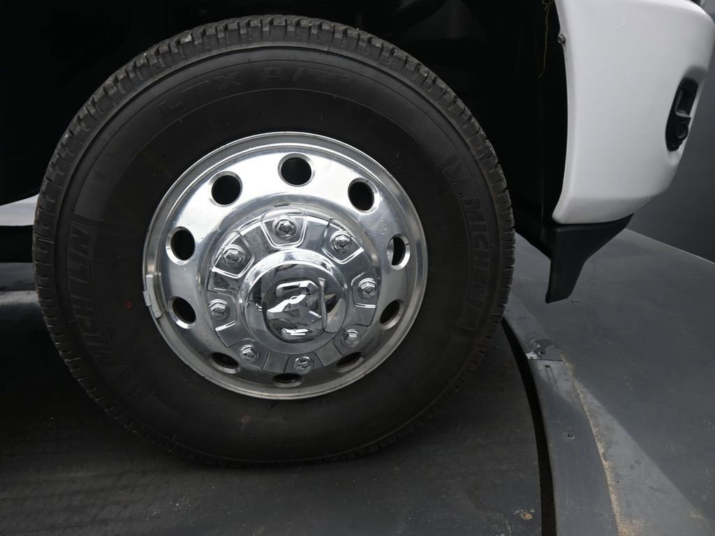 Used 2023 RAM 3500 Laramie image 24