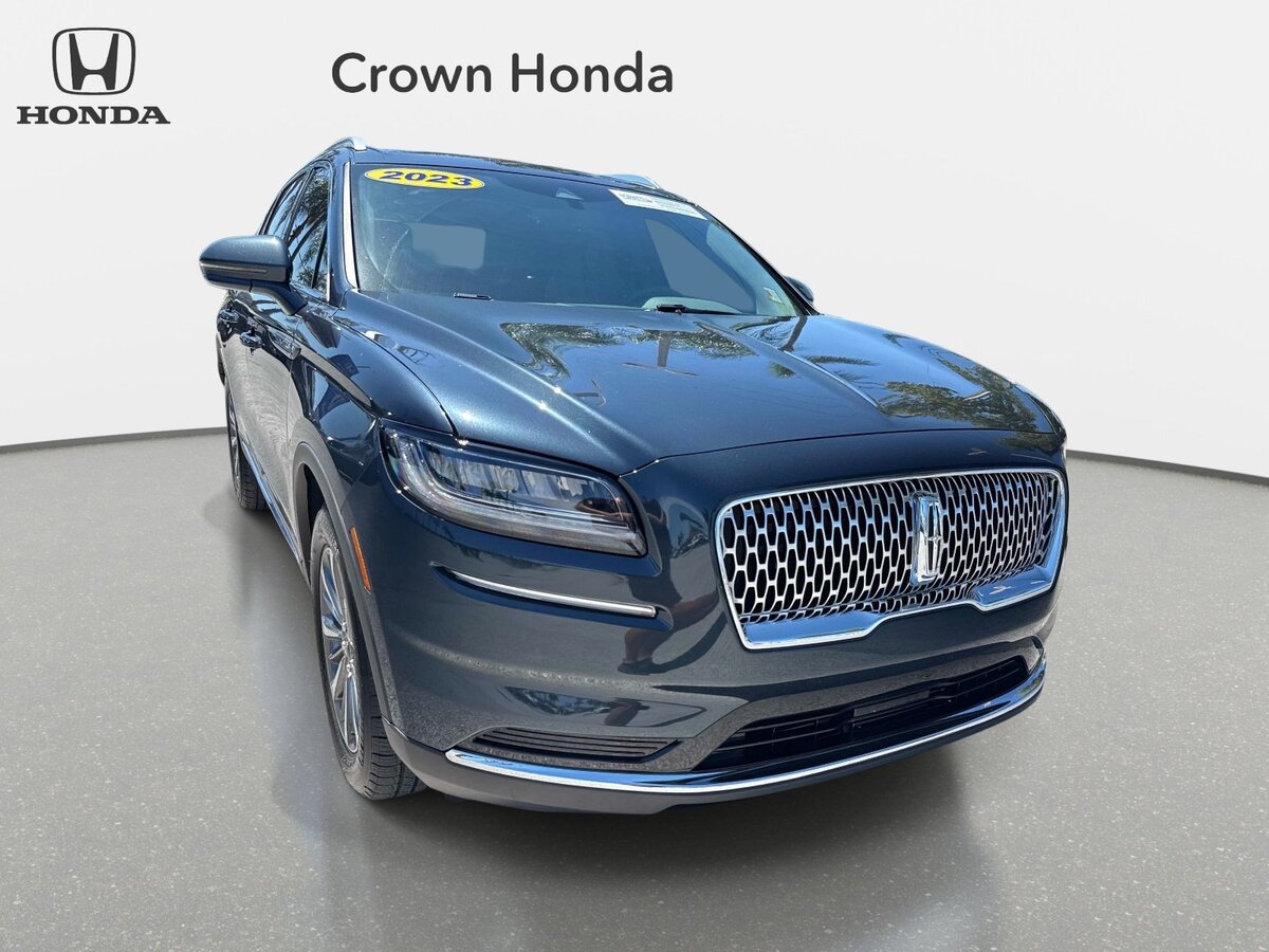 Used 2023 Lincoln Nautilus Reserve FWD image 7