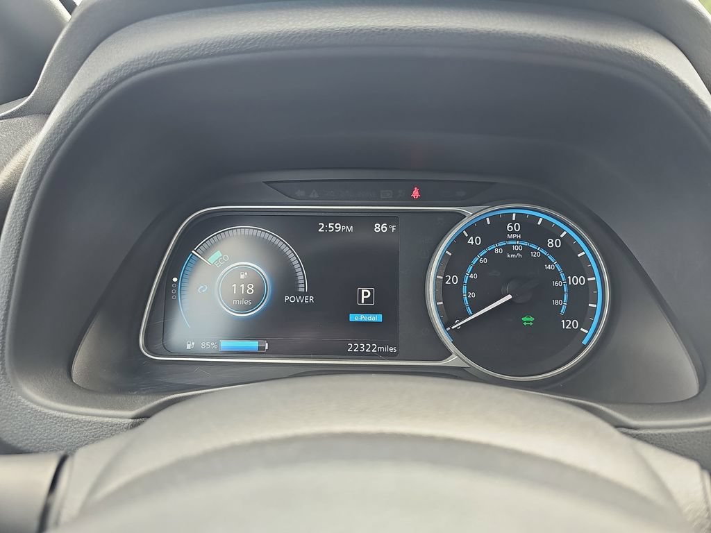 Used 2024 Nissan Leaf S FWD image 23