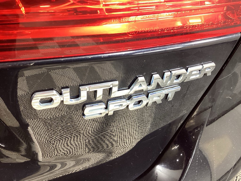 Used 2016 Mitsubishi Outlander Sport ES image 30