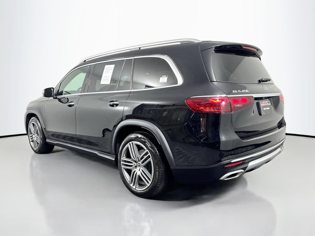 Used 2024 Mercedes-Benz GLS 450 4MATIC image 7