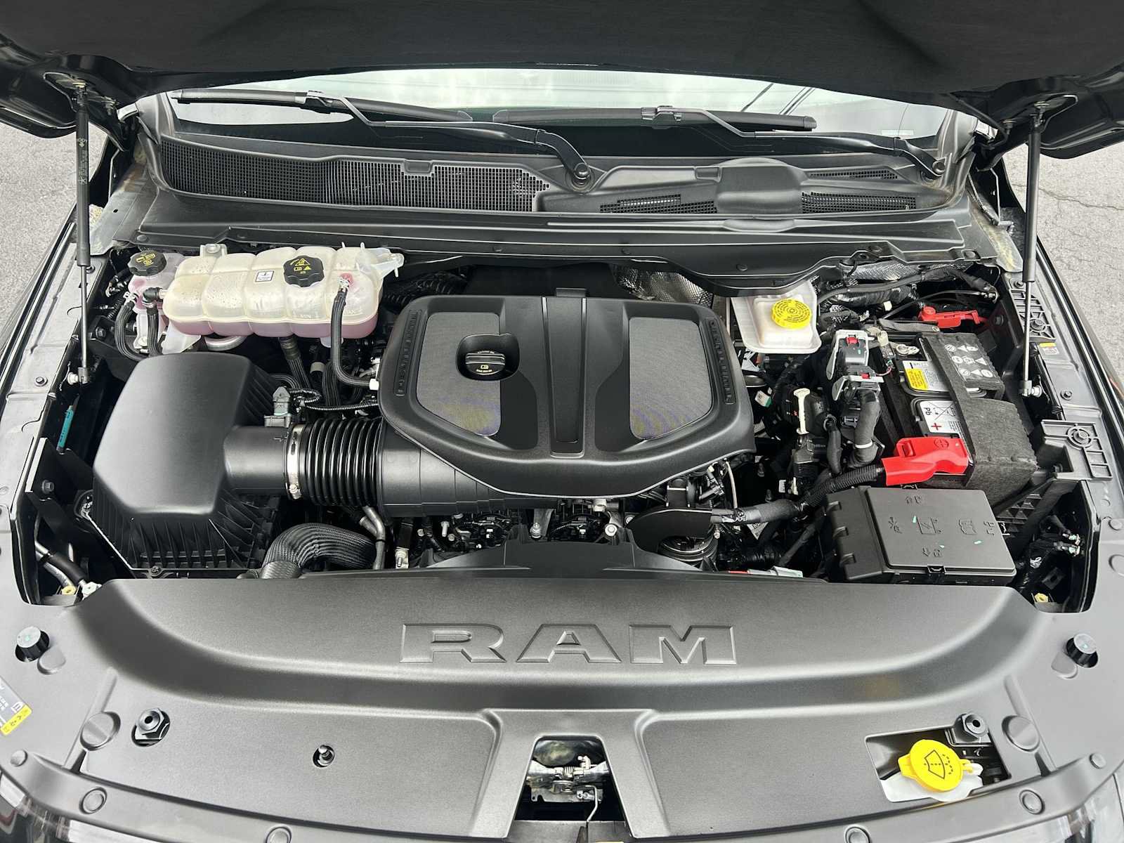 Used 2026 RAM 1500 Classic Warlock AWD/4WD image 17