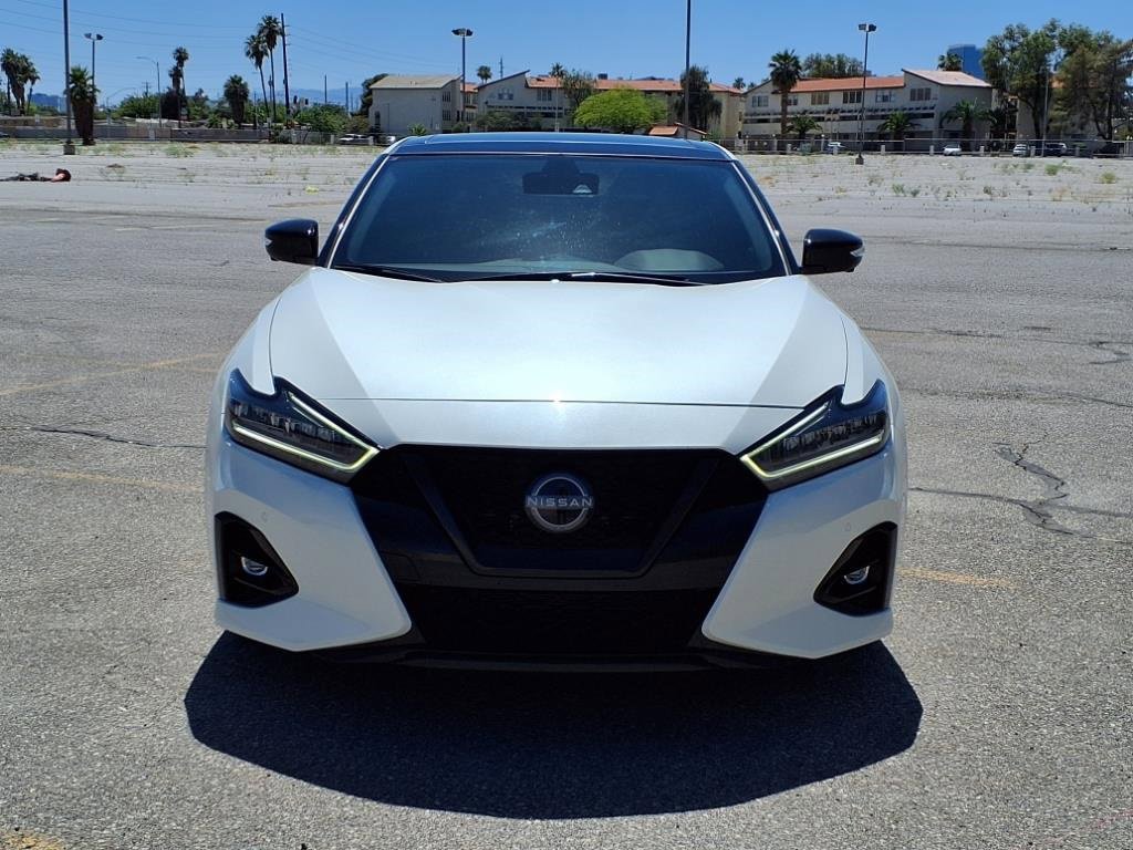 Used 2023 Nissan Maxima SR w/ Sport Mat Group image 3