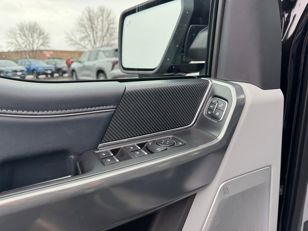 Used 2022 Ford F150 Limited image 13