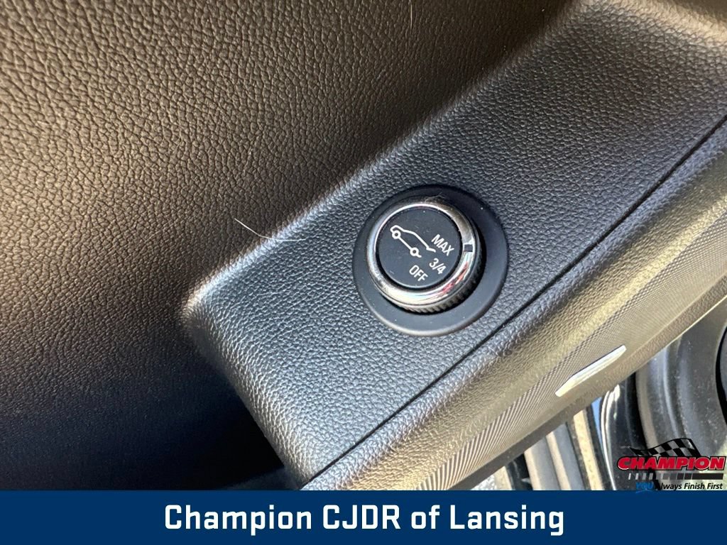 Used 2020 Chevrolet Traverse RS w/ LPO, Floor Liner Package FWD image 14