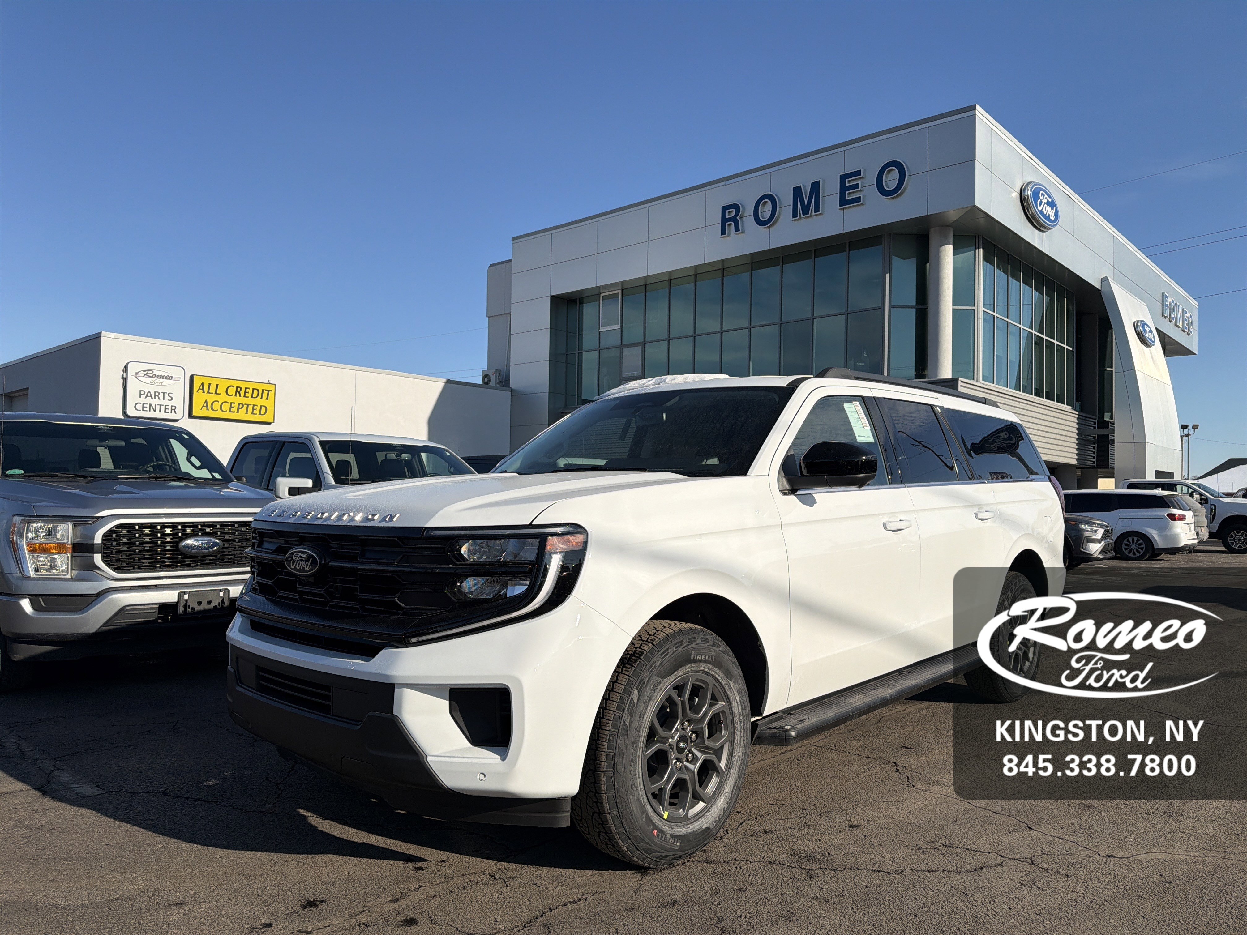 New 2025 Ford Expedition Max Active image 1