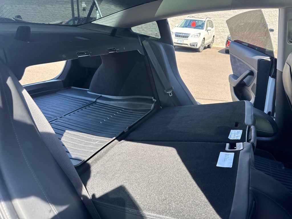 Used 2019 Tesla Model 3 RWD image 17