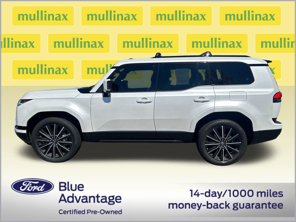 Used 2024 Lexus GX 550 w/ Cold Area Package AWD/4WD image 13