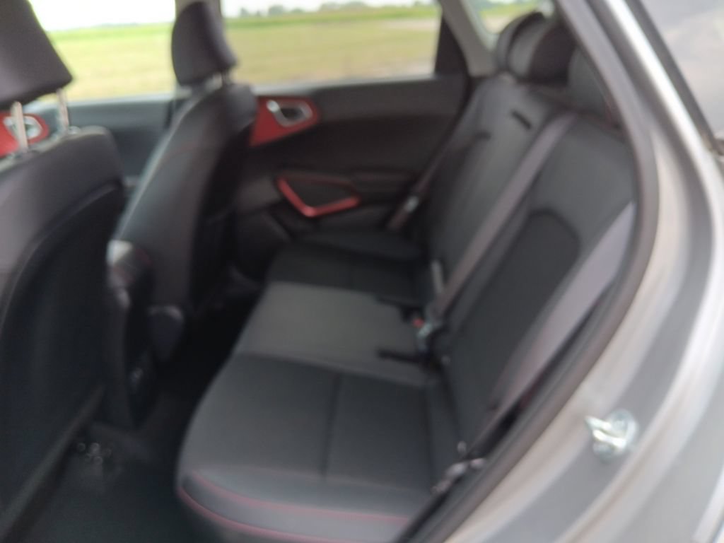 Certified 2024 Kia Soul GT-Line FWD image 17