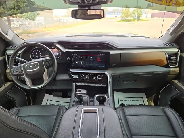 Used 2022 GMC Sierra 1500 Denali AWD/4WD image 3