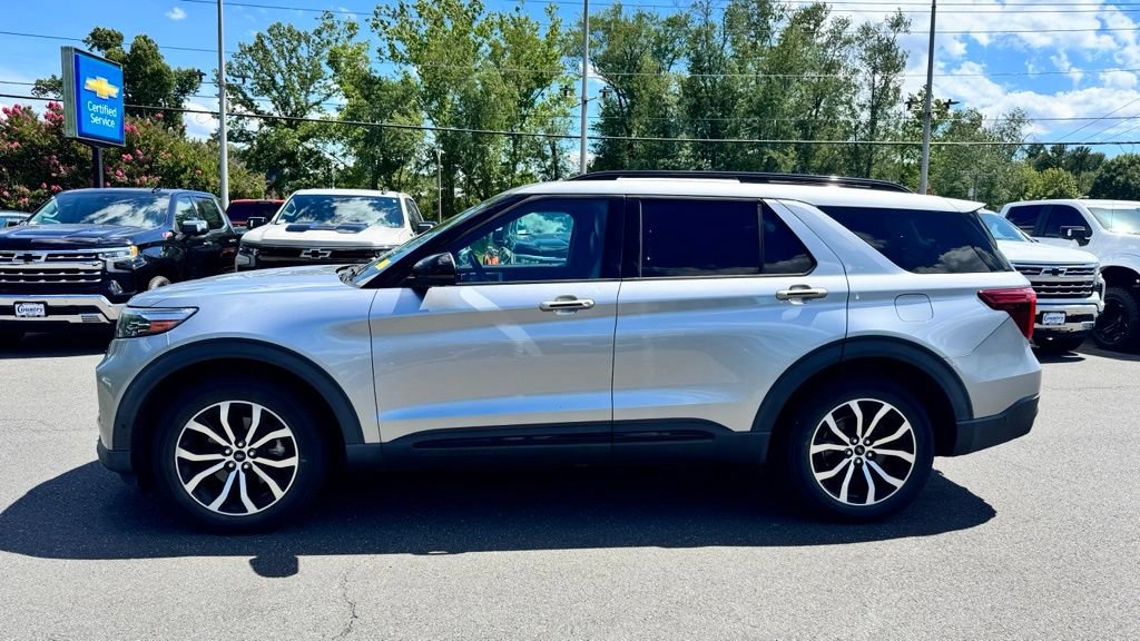 Used 2020 Ford Explorer ST AWD/4WD image 16