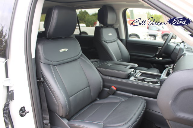 New 2027 Ford Expedition Platinum w/ Driver's Package RWD image 7