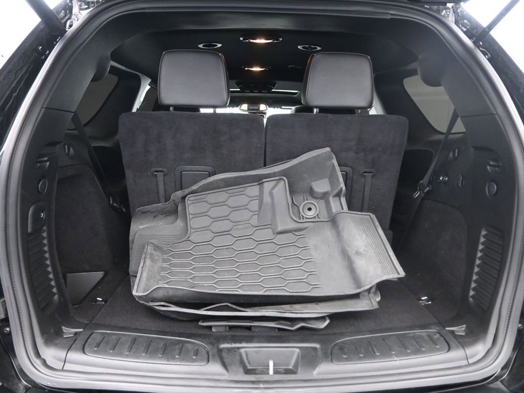 Used 2023 Dodge Durango R/T image 34