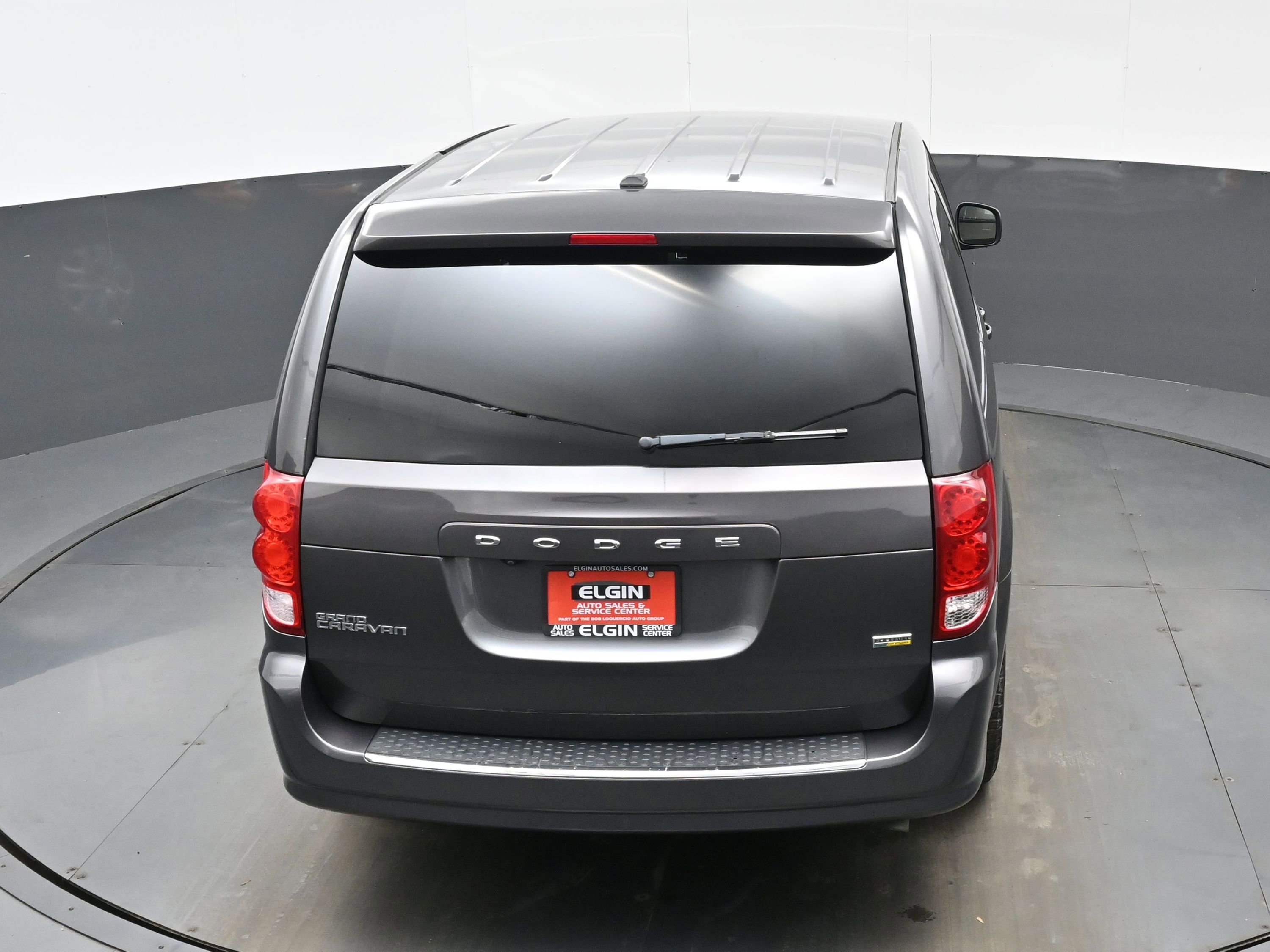 Used 2018 Dodge Grand Caravan SE w/ UConnect Hands-Free Group image 36