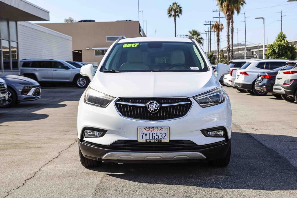 Used 2017 Buick Encore Essence FWD image 2