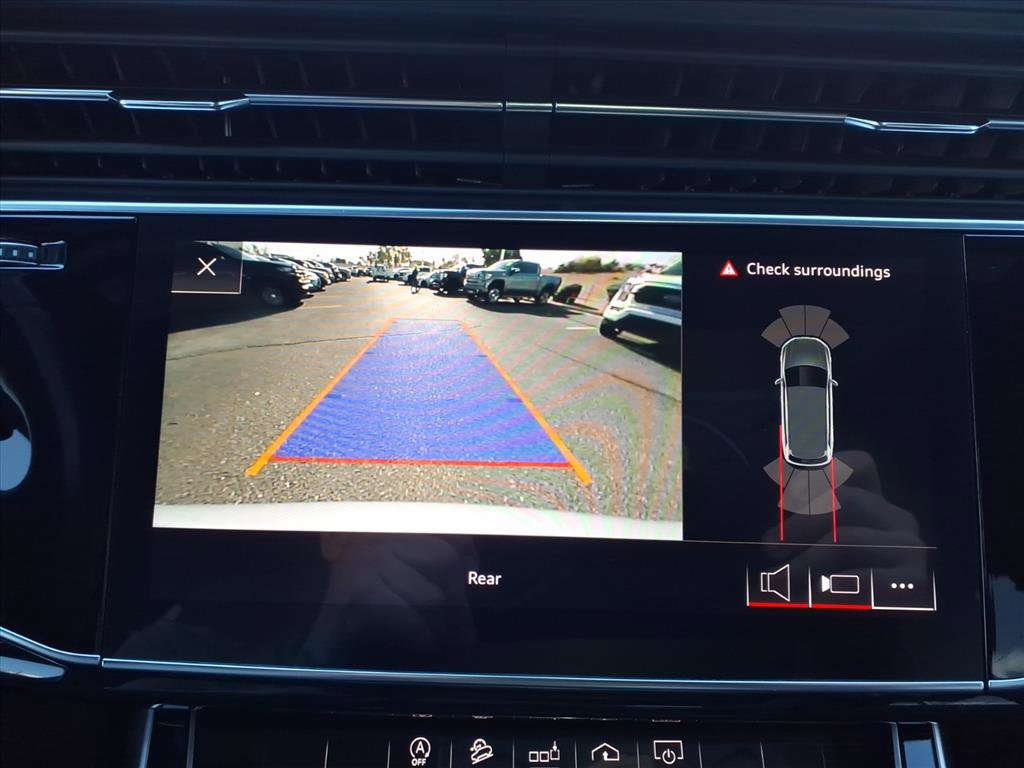 Used 2020 Audi Q7 3.0T Premium w/ Convenience Package image 21