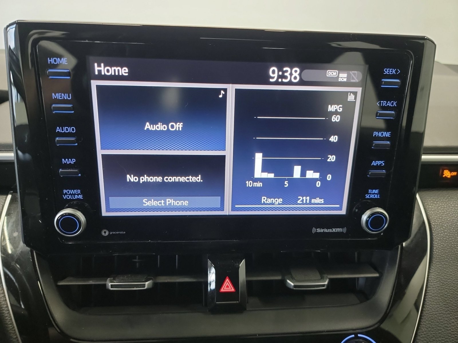 Used 2022 Toyota Corolla SE FWD image 22
