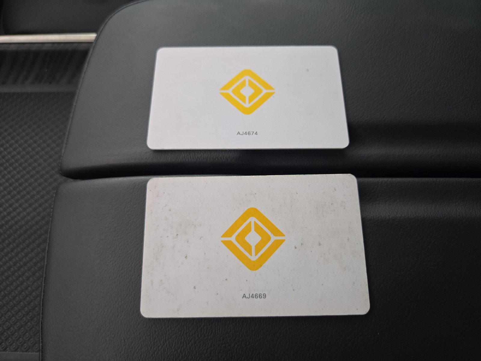 Used 2023 Rivian R1T Adventure image 29