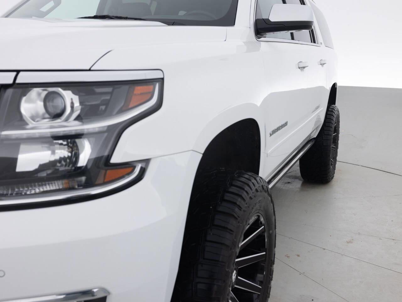 Used 2015 Chevrolet Suburban LTZ image 12