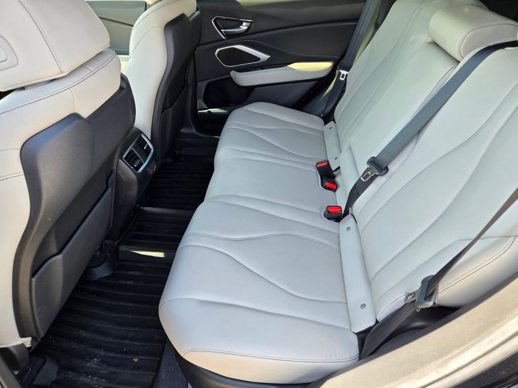 Used 2025 Acura RDX SH-AWD image 7