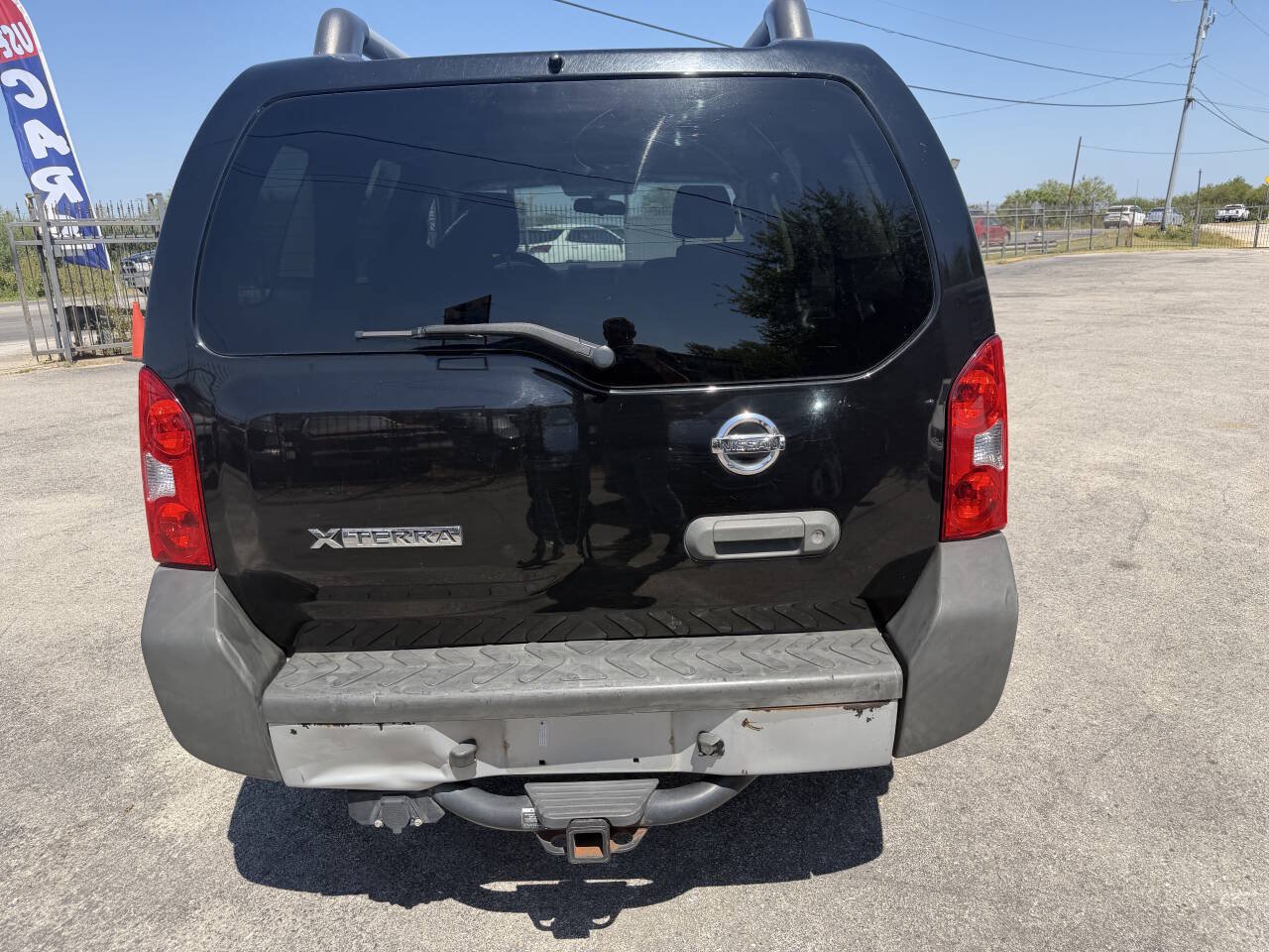 Used 2010 Nissan Xterra X RWD image 4