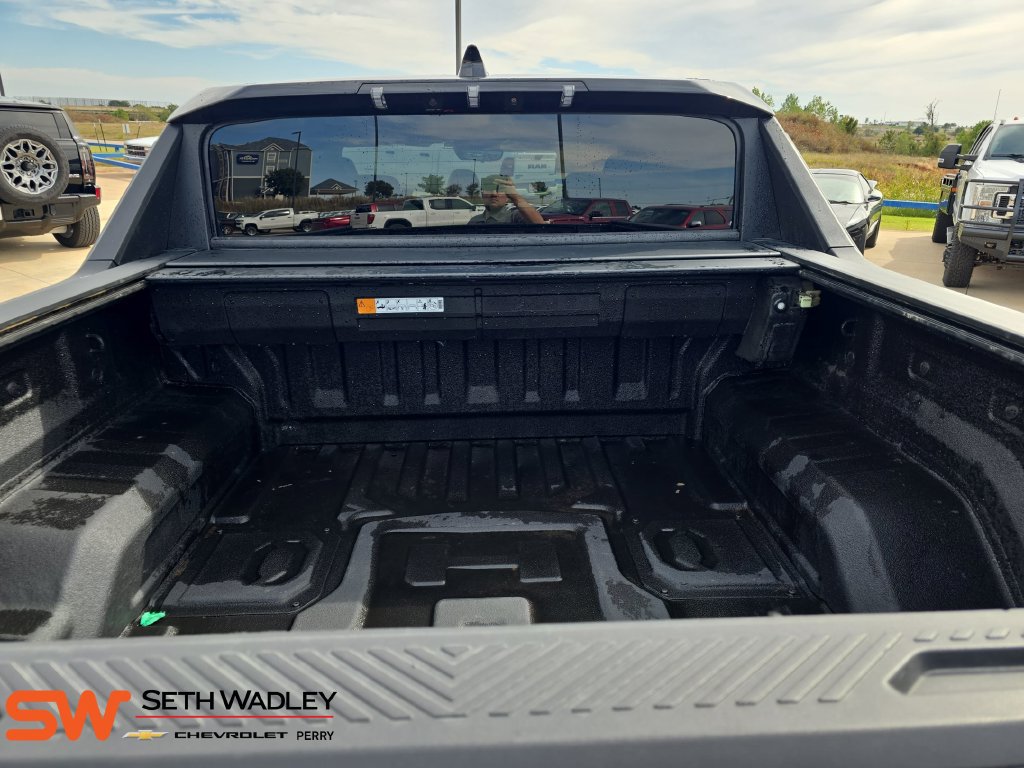 Used 2024 GMC Hummer EV 3X w/ LPO, Illumination Package AWD/4WD image 13