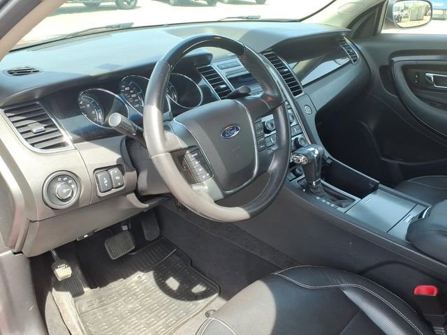 Used 2010 Ford Taurus Limited FWD image 8