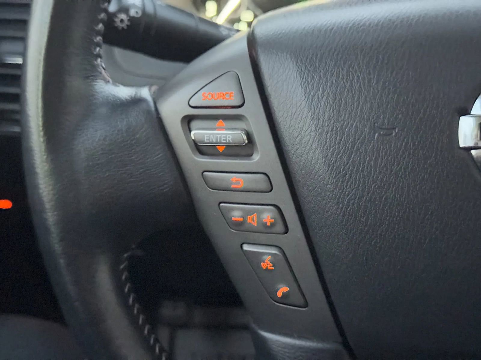 Used 2020 Nissan Armada SL w/ Premium Package image 32