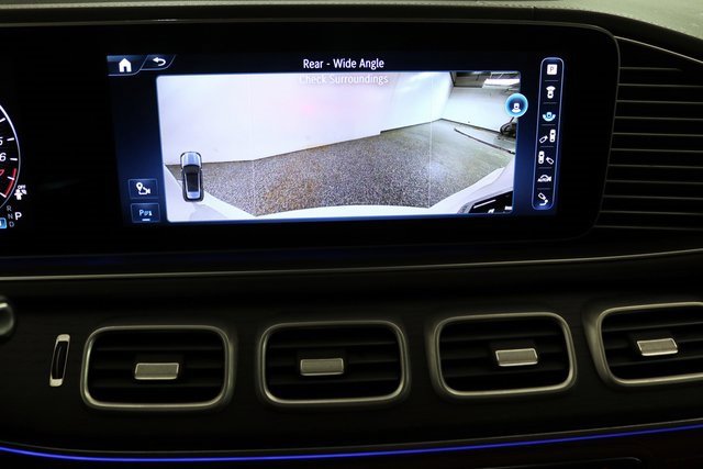 Used 2024 Mercedes-Benz GLE 450e 4MATIC w/ Driver Assistance Package image 9