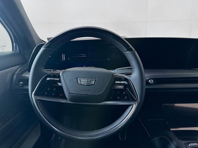 New 2026 Cadillac Vistiq Platinum image 16