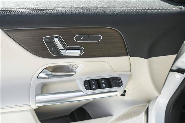 New 2026 Mercedes-Benz GLA 250 4MATIC image 13