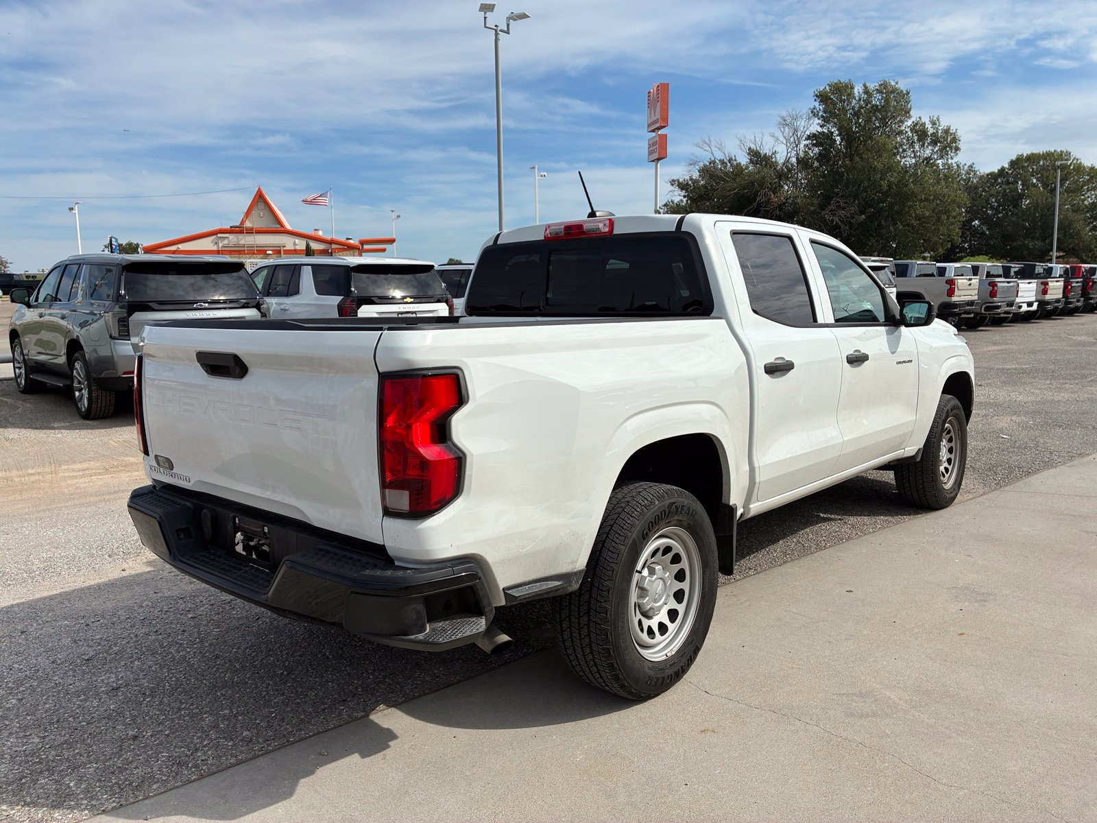 Used 2023 Chevrolet Colorado W/T w/ WT Convenience Package RWD image 11