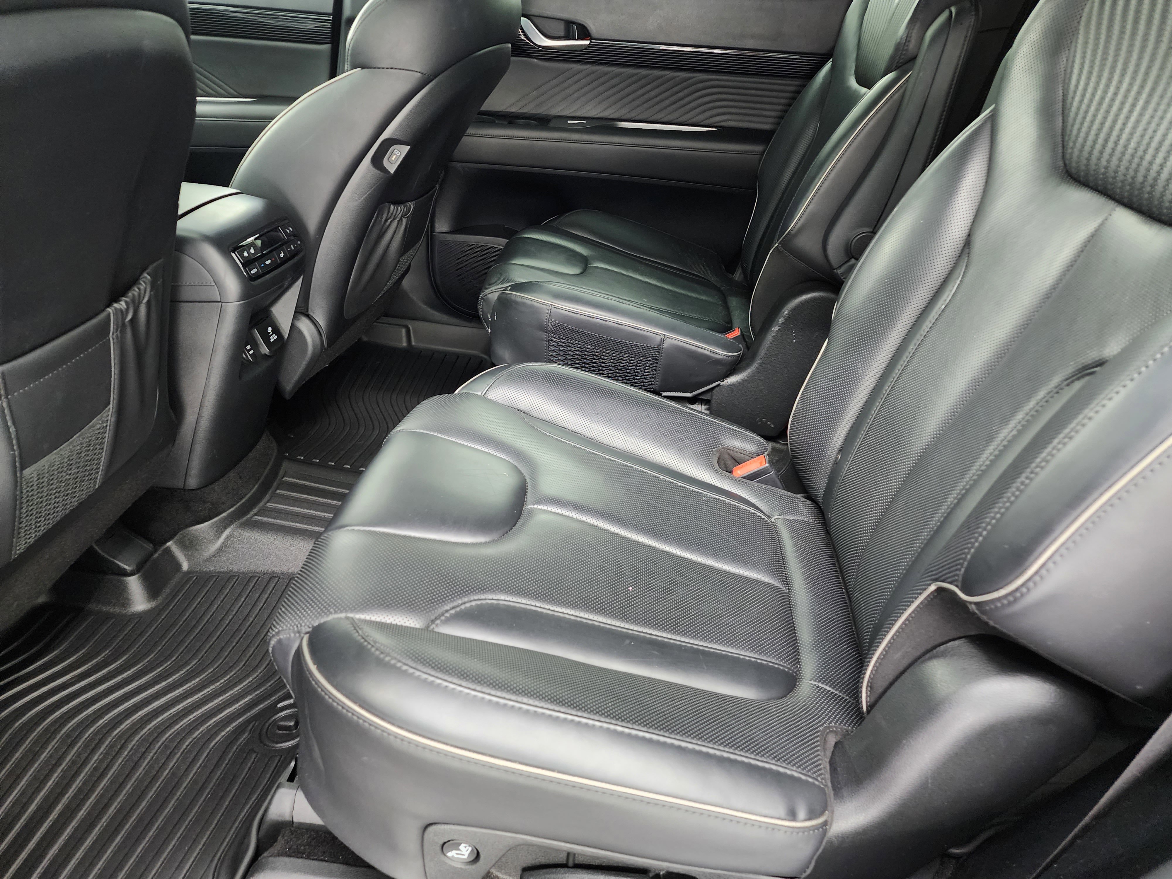 Used 2024 Hyundai Palisade Calligraphy image 41
