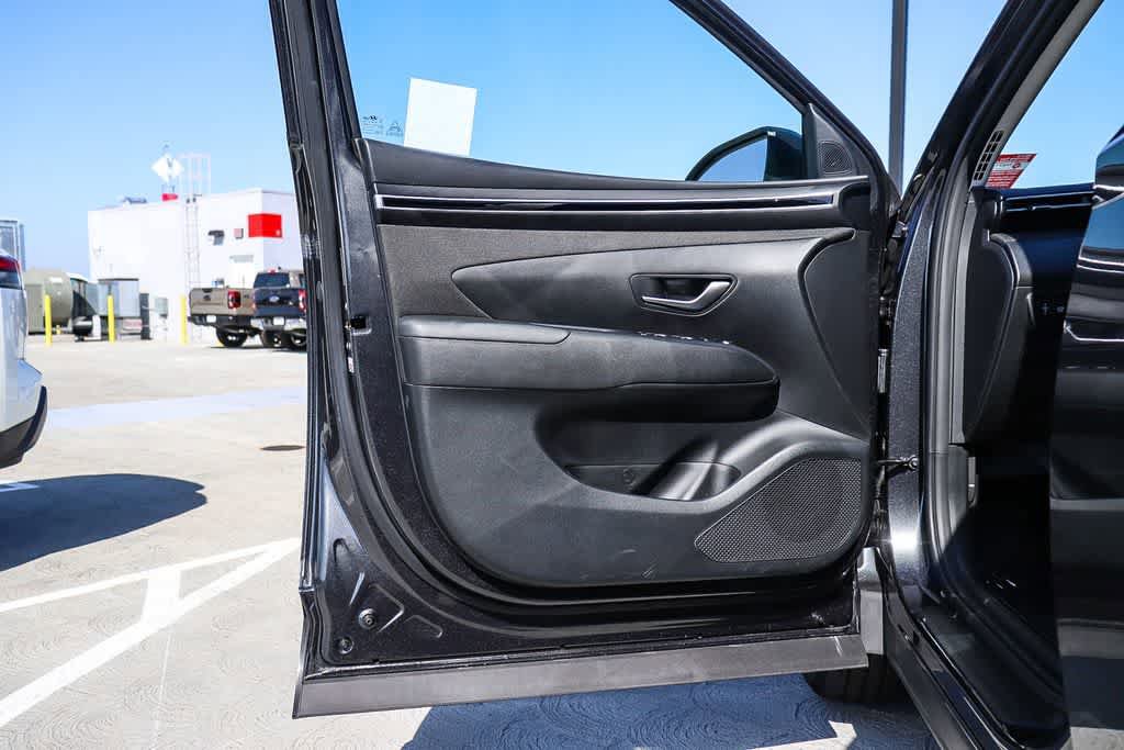 Used 2023 Hyundai Tucson SEL w/ Convenience Package AWD/4WD image 19