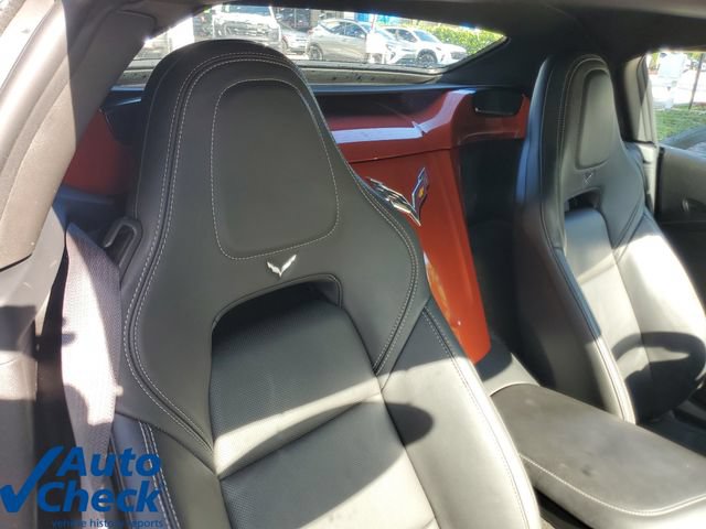 Used 2016 Chevrolet Corvette Stingray Convertible w/ 3LT Preferred Equipment Group RWD image 10