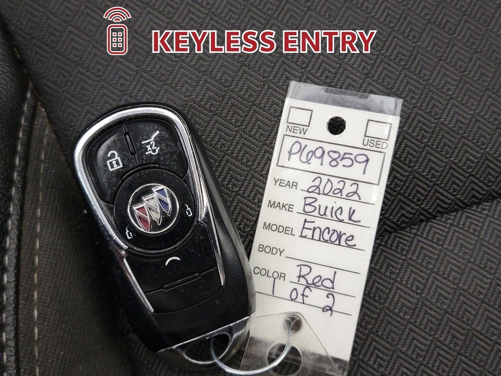 Used 2022 Buick Encore GX Select w/ Sport Touring Package FWD image 34
