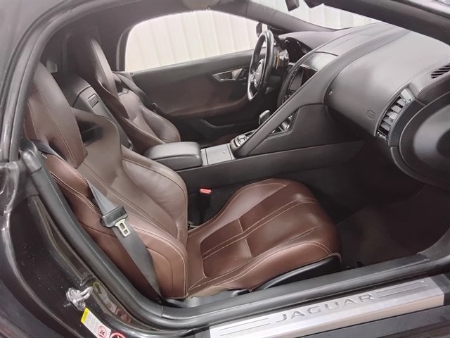 Used 2014 Jaguar F-TYPE S image 14