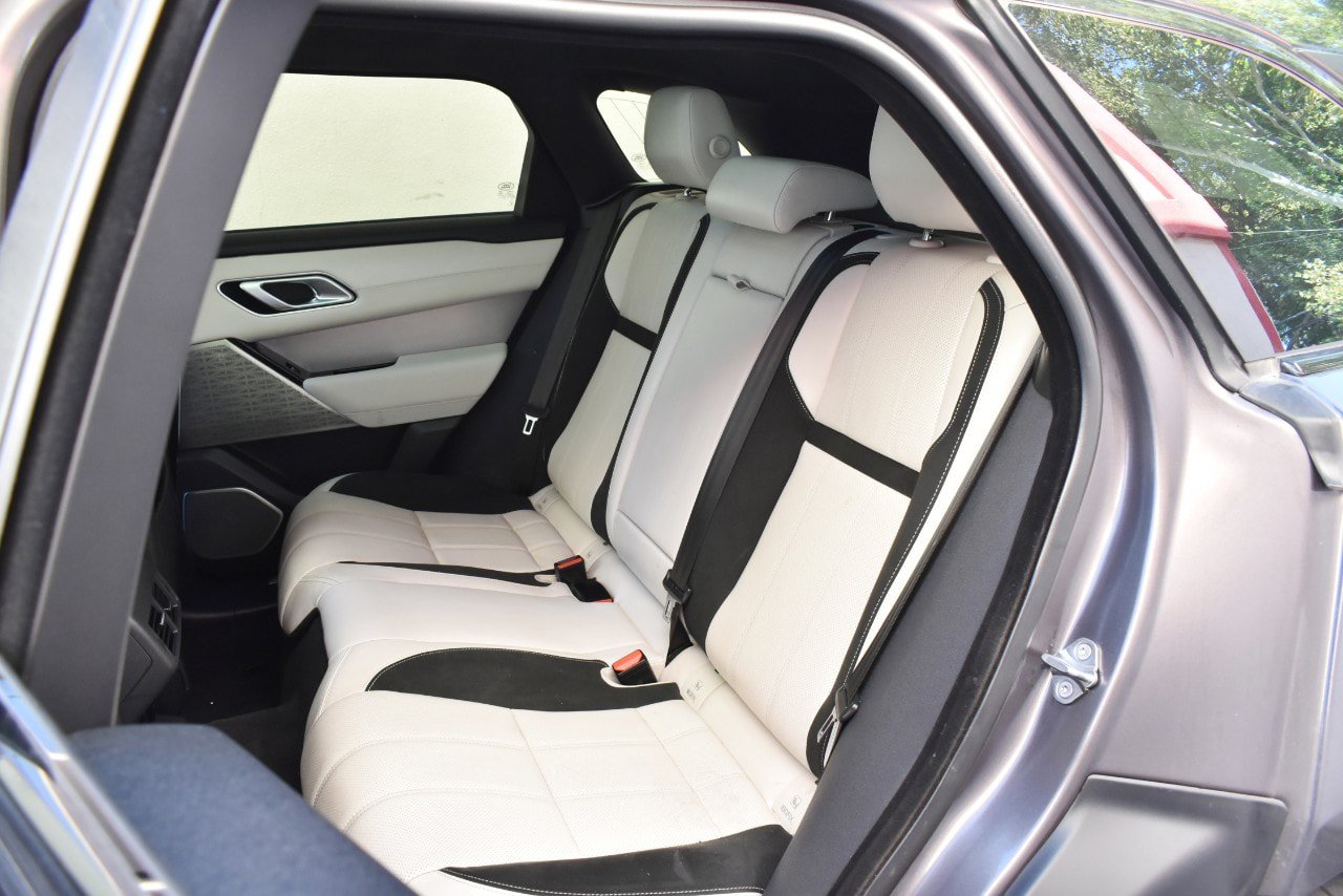 Used 2023 Land Rover Range Rover Velar R-Dynamic S AWD/4WD image 17