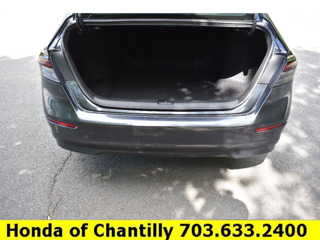 Used 2025 Honda Accord SE image 32