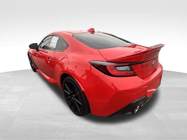 Used 2022 Toyota GR86 Premium w/ ALL Weather Mat Package (TMS) RWD image 3