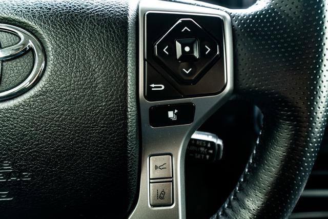 Used 2023 Toyota 4Runner SR5 Premium image 17